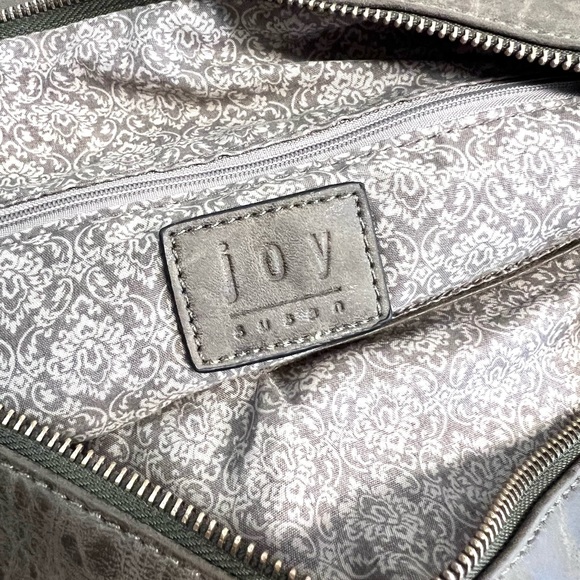 Joy Susan 2-piece Vegan Gray Brown Crossbody Hobo Bag and Wristlet Set LIKE NEW - Picture 9 of 14